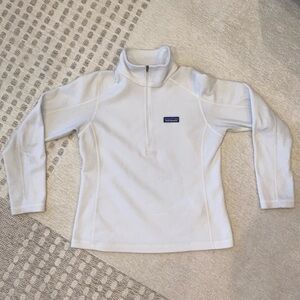 Patagonia White Fleece quarter zip, light weight, women’s small